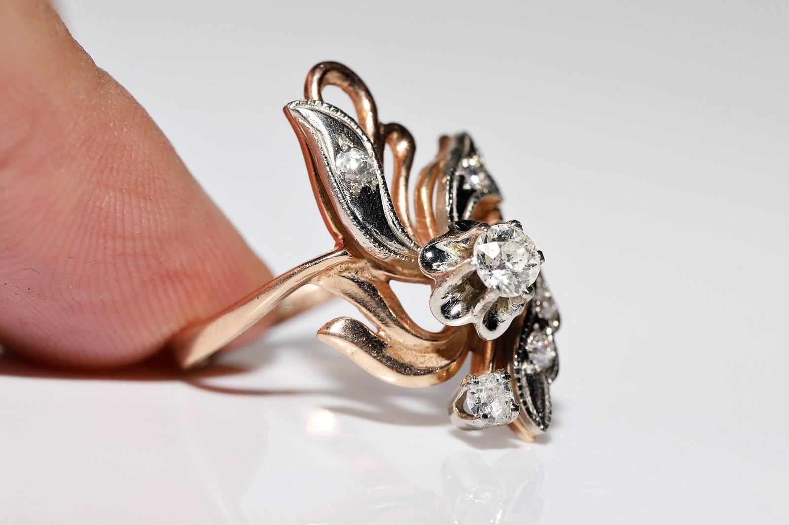 Vintage CIRCA 1960er Jahre 14k Gold  Dekorierter Ring mit natürlichem Diamanten im Angebot 2