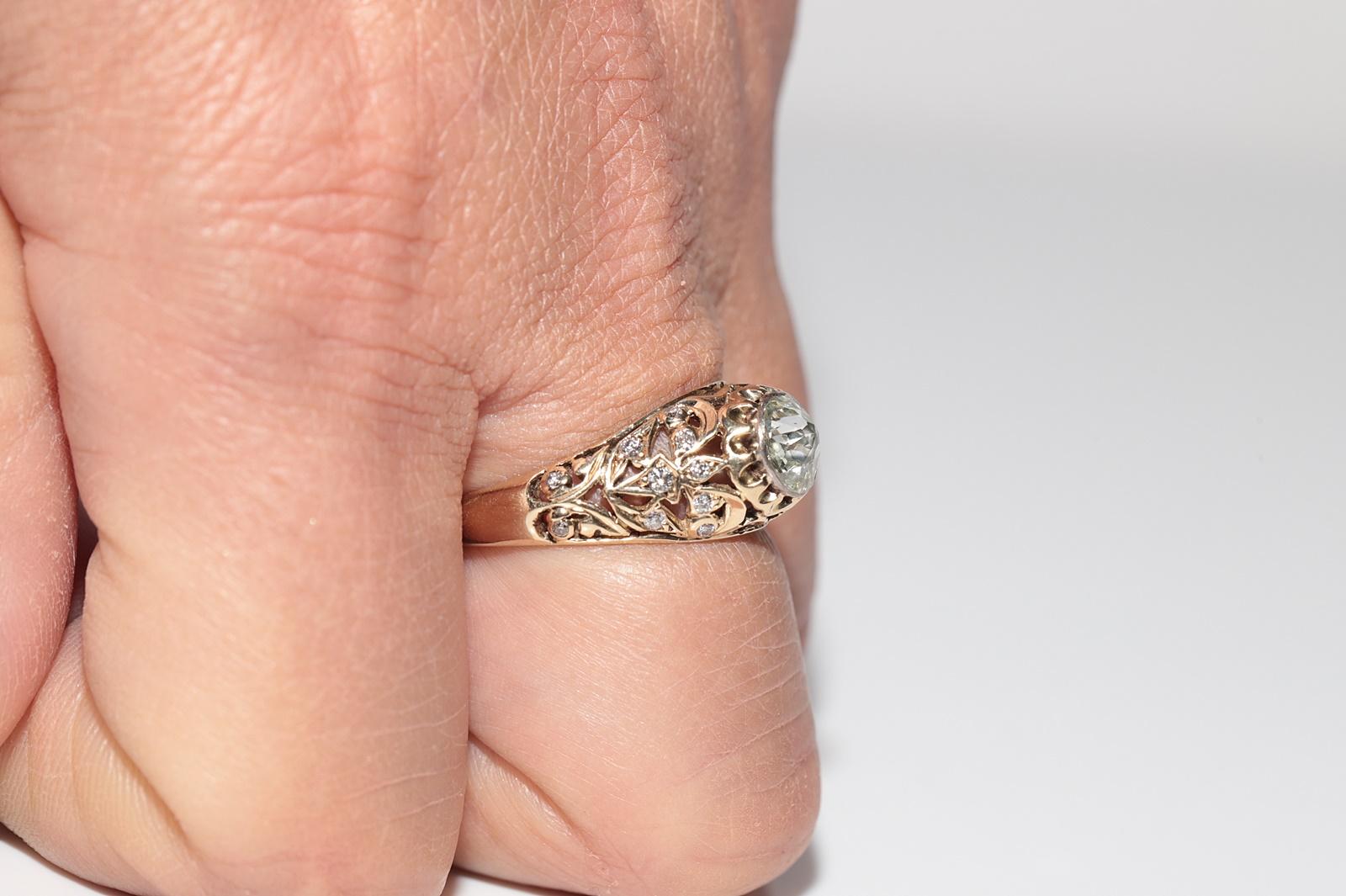 Vintage CIRCA 1960er Jahre 14k Gold natürlichen Diamanten verziert Solitär-Stil Ring im Angebot 11