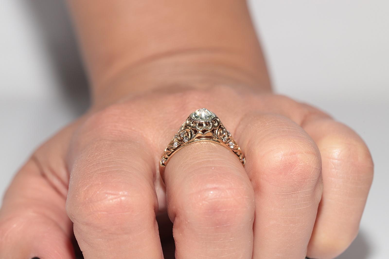 Vintage CIRCA 1960er Jahre 14k Gold natürlichen Diamanten verziert Solitär-Stil Ring im Angebot 12