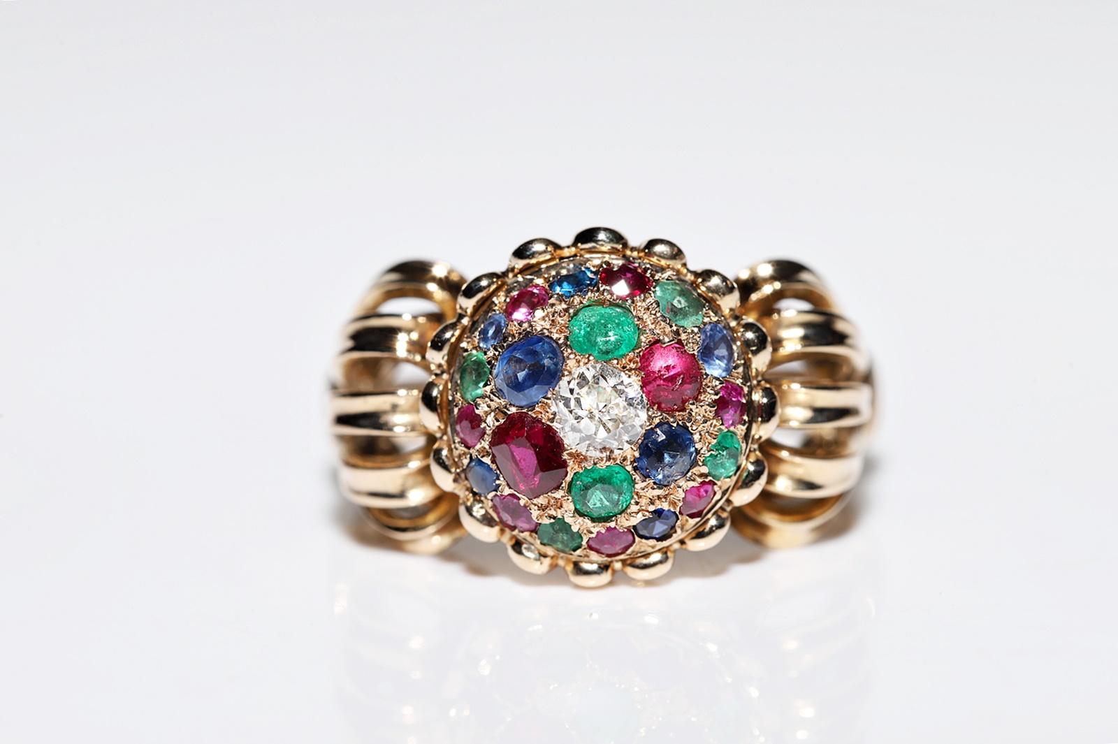 Rétro Bague vintage des années 1960 en or 14 carats, diamant naturel, rubis et saphir émeraude  en vente