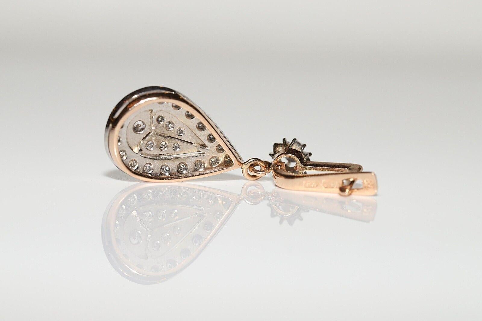 Vintage Circa 1960er Jahre 14k Gold Natürlicher Diamant Dekoriert  Ohrring Tropfen (Brillantschliff) im Angebot