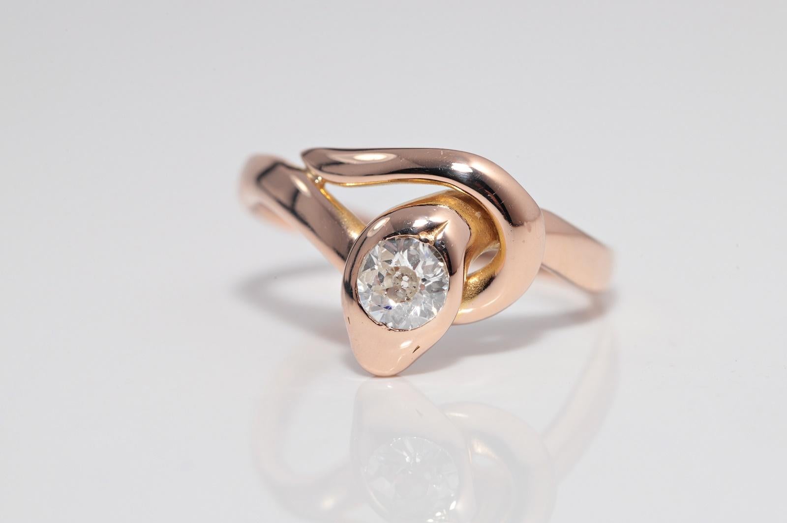 Vintage Circa 1960s 14k Gold Natural Old Cut Diamond Solitaire Snake Ring Corte europeo antiguo en venta