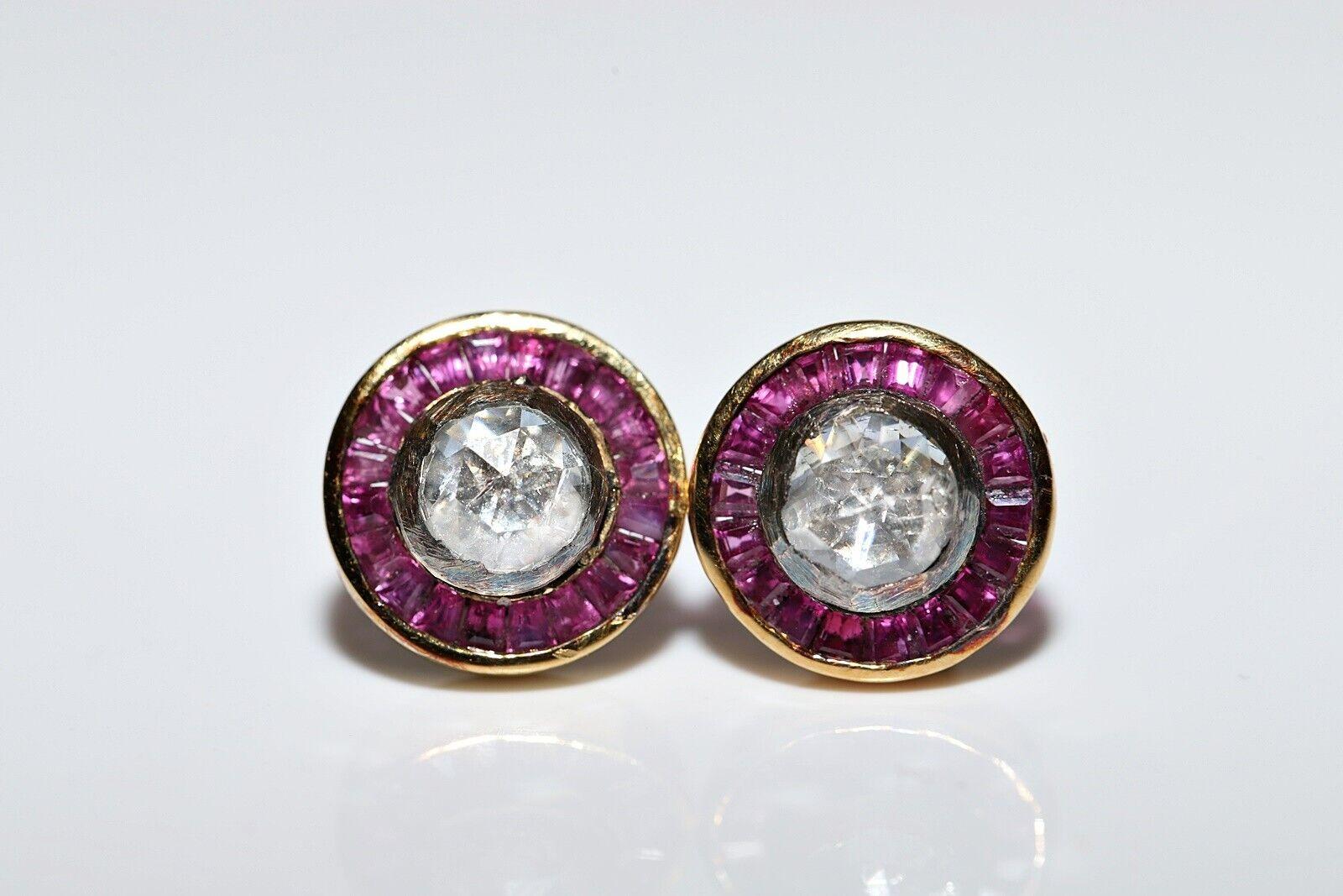Vintage Circa 1960s 14k Gold Natural Rose Cut diamond And Caliber Ruby Earring In Good Condition For Sale In Fatih/İstanbul, 34