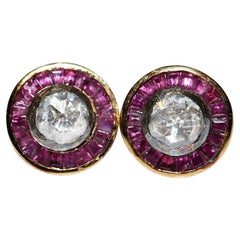 Boucles d
oreilles vintage des années 1960 en or 14 carats, diamant naturel taille rose et rubis calibré