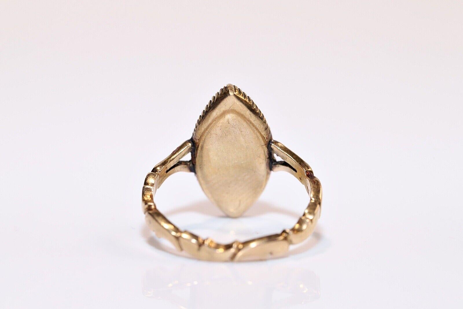 Women's Vintage Circa 1960s 14k Gold Natural Rose Cut Diamond Decorated Navette Ring For Sale