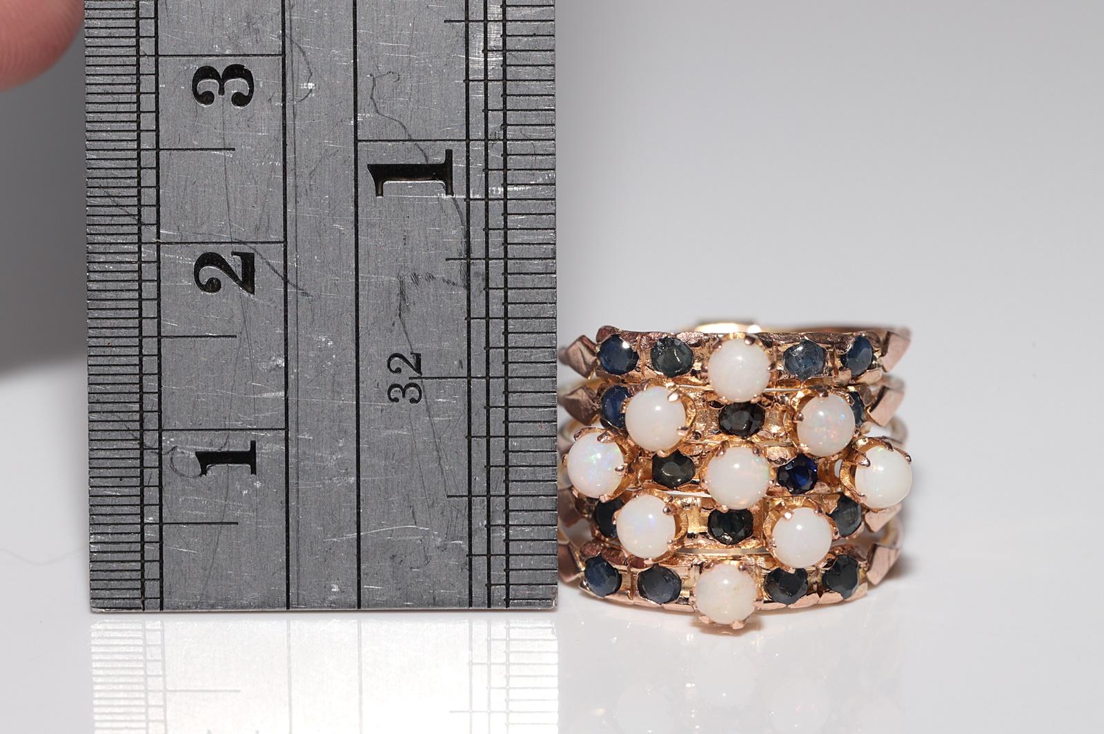 Vintage Circa 1960er Jahre 14k Gold Natürlicher Saphir und Opal Dekorierter Ring im Angebot 5