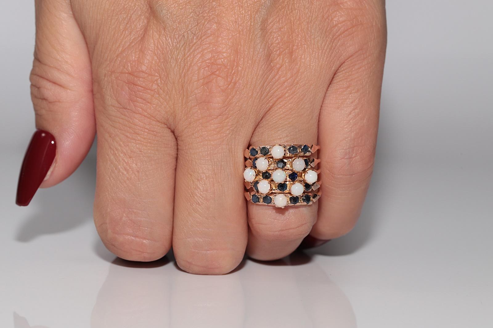 Vintage Circa 1960er Jahre 14k Gold Natürlicher Saphir und Opal Dekorierter Ring im Angebot 8