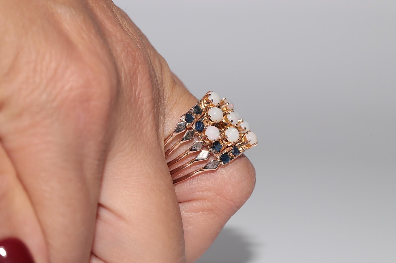 Vintage Circa 1960er Jahre 14k Gold Natürlicher Saphir und Opal Dekorierter Ring im Angebot 10