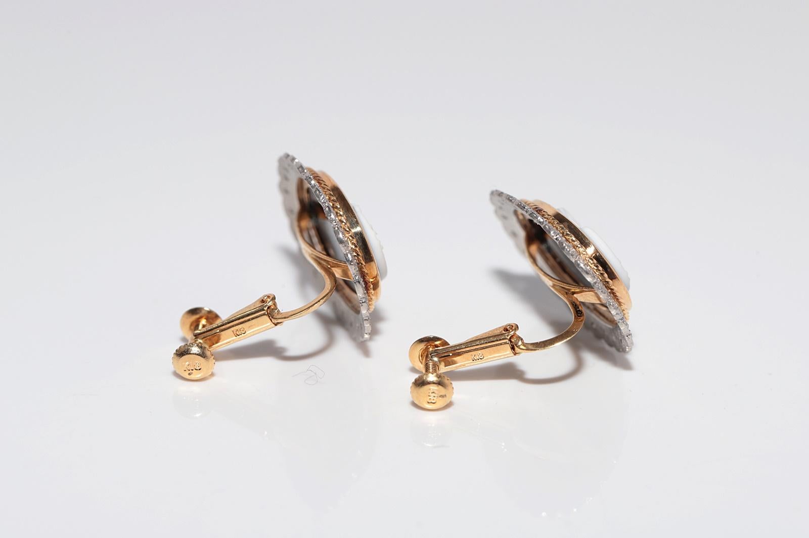 Vintage Circa 1960s 18k Gold And Platinum Diamond Porcelain Cameo Earring For Sale 4