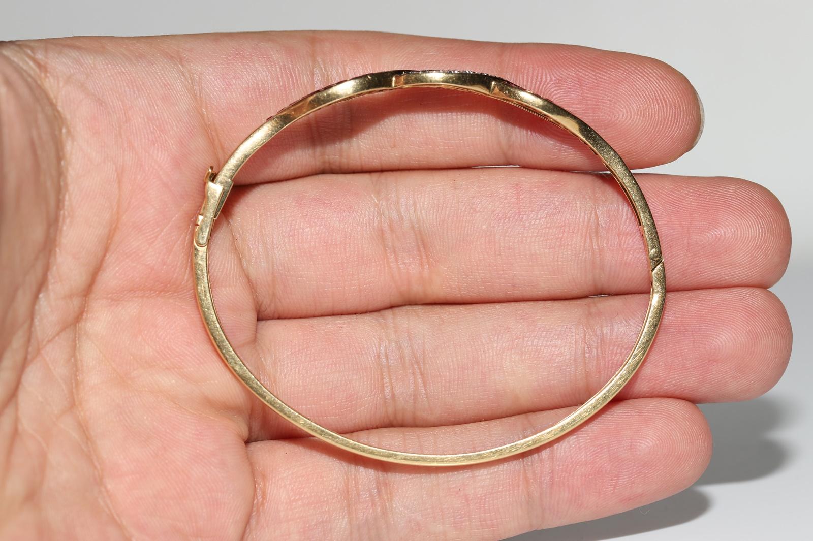 Bracciale Vintage CIRCA 1960 in oro 18k con diamanti naturali e rubini calibrati in vendita 10