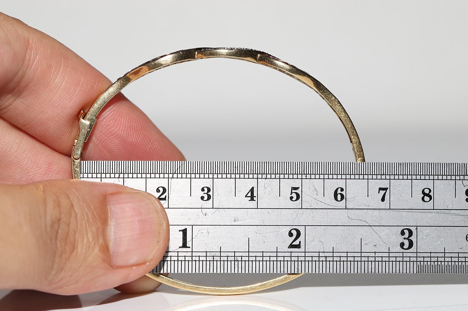 Bracciale Vintage CIRCA 1960 in oro 18k con diamanti naturali e rubini calibrati in vendita 11