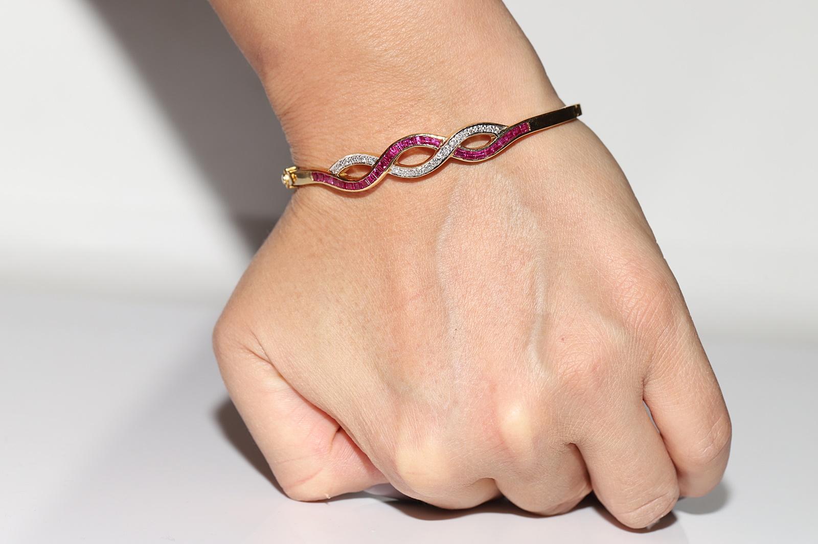 Rétro Bracciale Vintage CIRCA 1960 in oro 18k con diamanti naturali e rubini calibrati in vendita