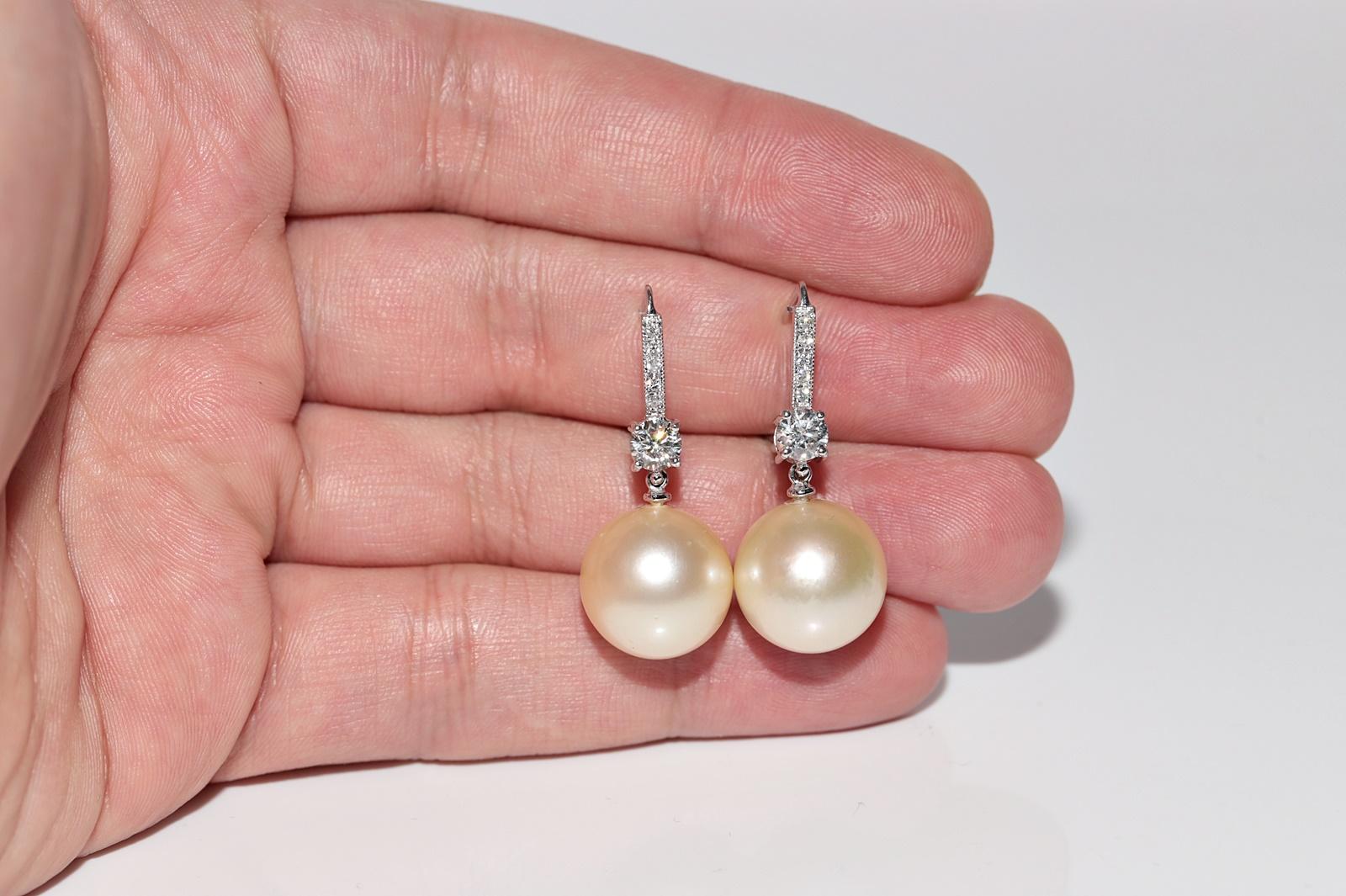 Vintage Circa 1960s 18k Gold Natural Diamond And Natural Ocean Pearl Earring For Sale 13