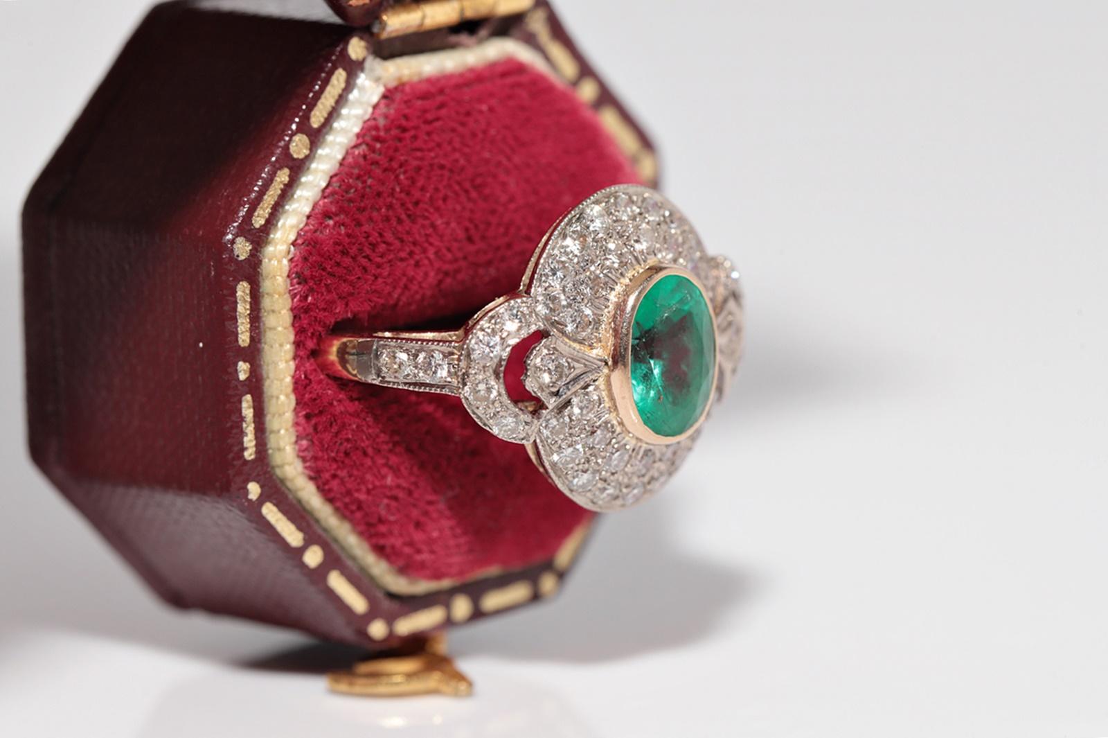 In very good condition.
Total weight is 4.2 grams.
Totally is diamond 0.85 ct.
The diamond is has G-H color and vvs1-vs1 clarity.
Totally is emerald 1.10 ct.
Ring size is US 7.5
We can make any size.
The box is not included.
Please contact for any