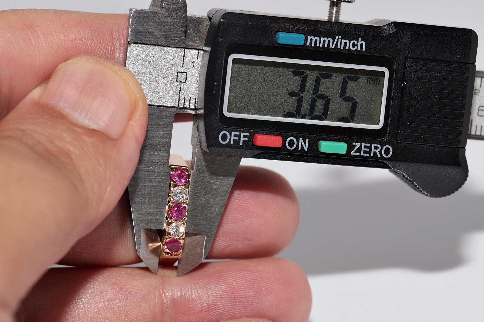 Anello a fascia in oro 18k con diamanti naturali e rubini, CIRCA 1960 in vendita 10