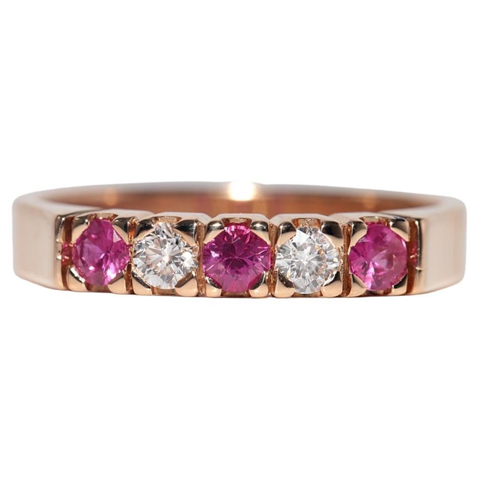 Vintage Circa 1960s 18k Gold Natural Diamond And Ruby Band Ring For Sale
