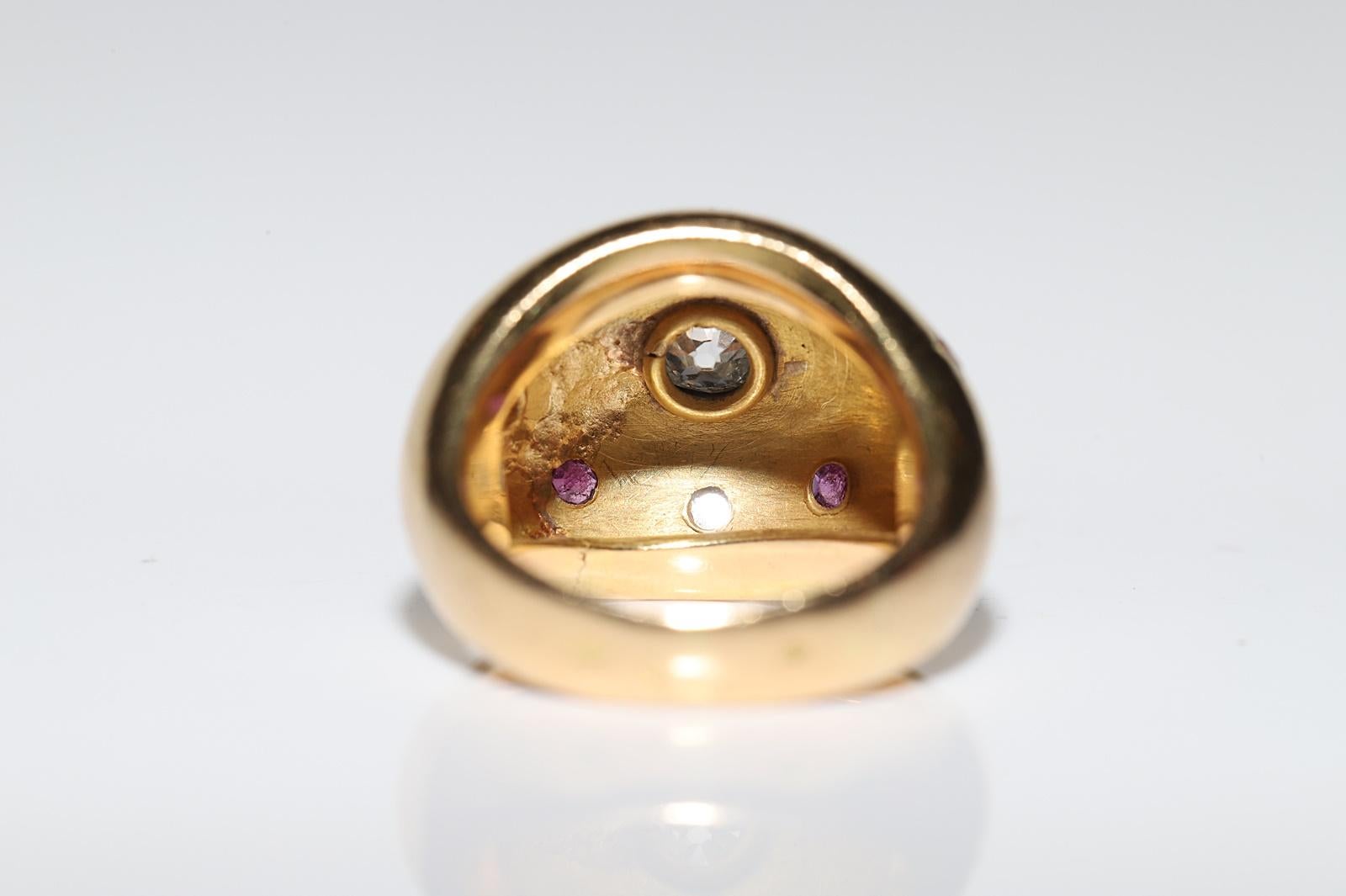 Vintage Circa 1960er Jahre 18k Gold Natürlicher Diamant und Rubin Dekorierter starker Ring im Angebot 6