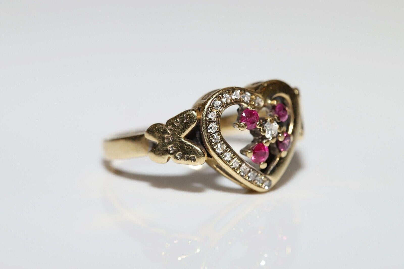 In very good condition.
Total weight is 5.2 grams.
Totally is diamond about 0.18 carat.
The diamond is has H-I color and s1-vs clarity.
Totally is ruby about 0.18 carat.
Ring size is US 7.6 (We offer free resizing)
We can make any size.
Box is not