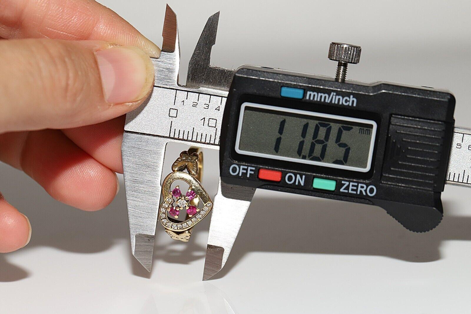Vintage Circa 1960s 18k Gold Natural Diamond And Ruby Heart Ring For Sale 1