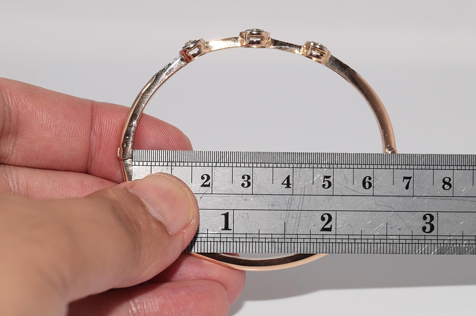 Vintage CIRCA 1960er Jahre 18k Gold natürlichen Diamanten verziert Armreif Armband im Angebot 6