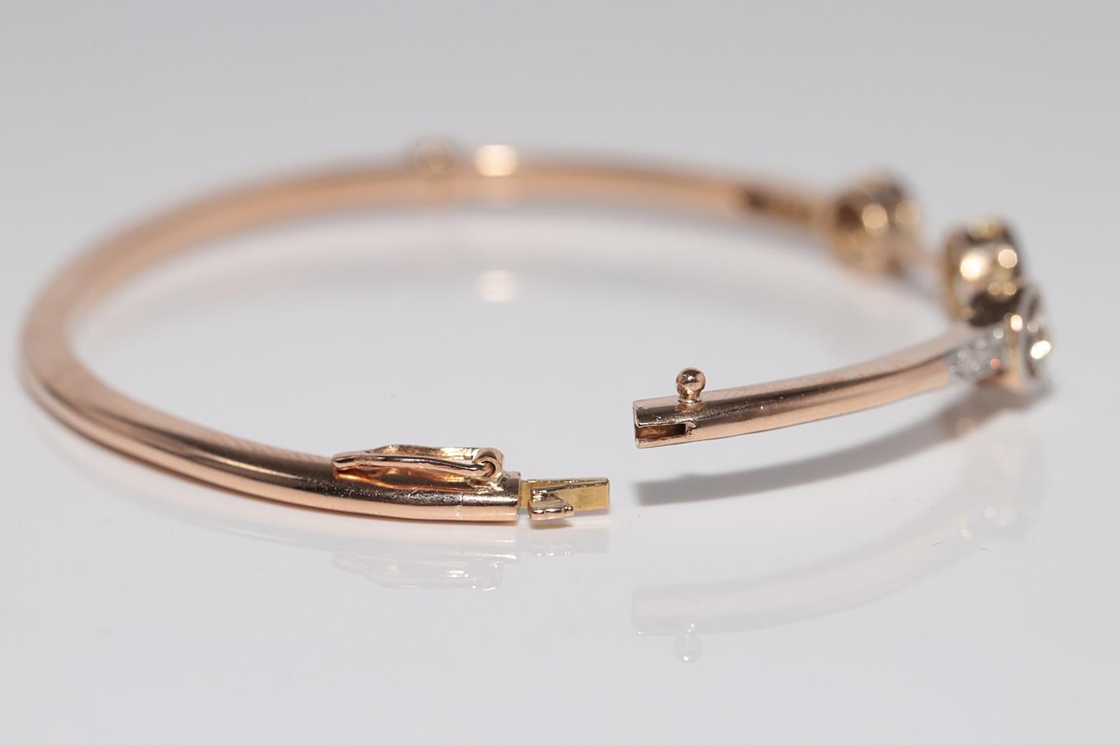 Vintage CIRCA 1960er Jahre 18k Gold natürlichen Diamanten verziert Armreif Armband im Angebot 10