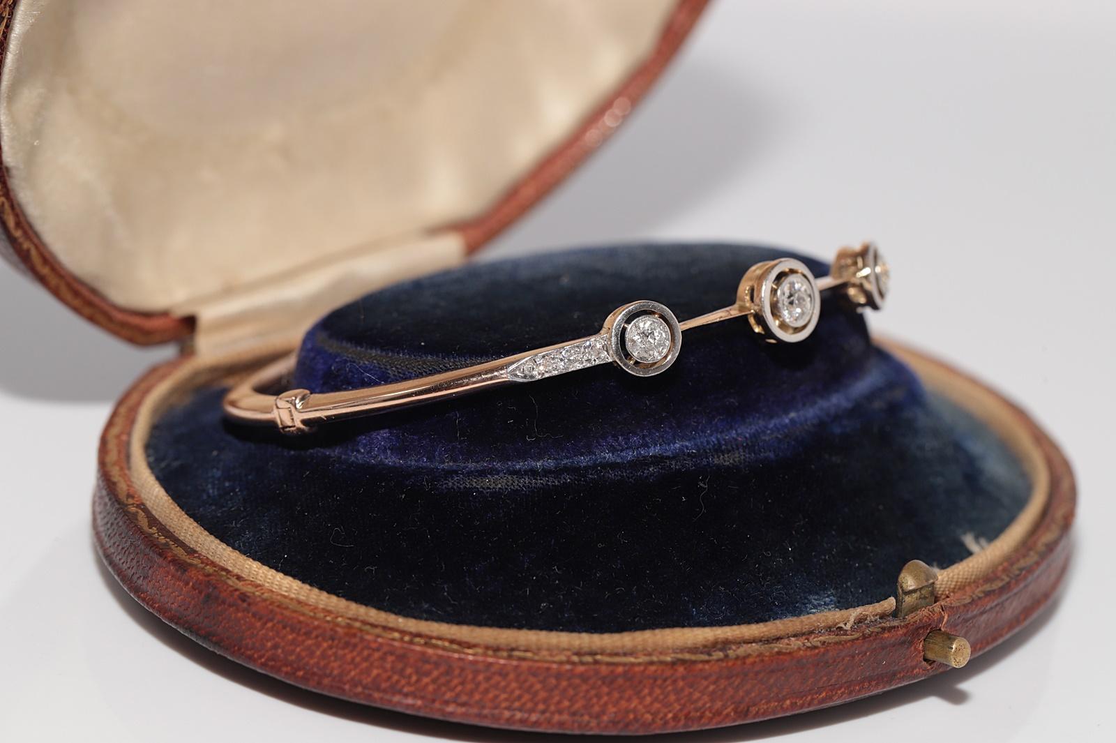 Vintage CIRCA 1960er Jahre 18k Gold natürlichen Diamanten verziert Armreif Armband im Angebot 2