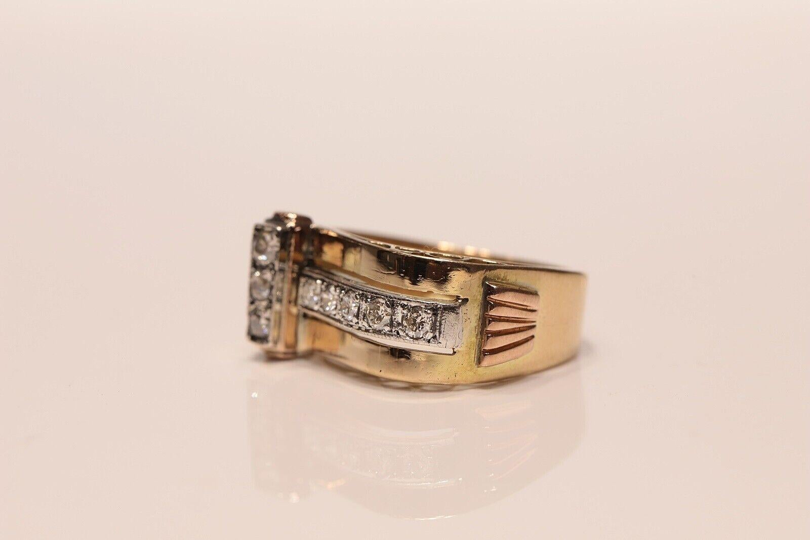 Retro Vintage Circa 1960s 18k Gold Natural Diamond Decorated Ring For Sale