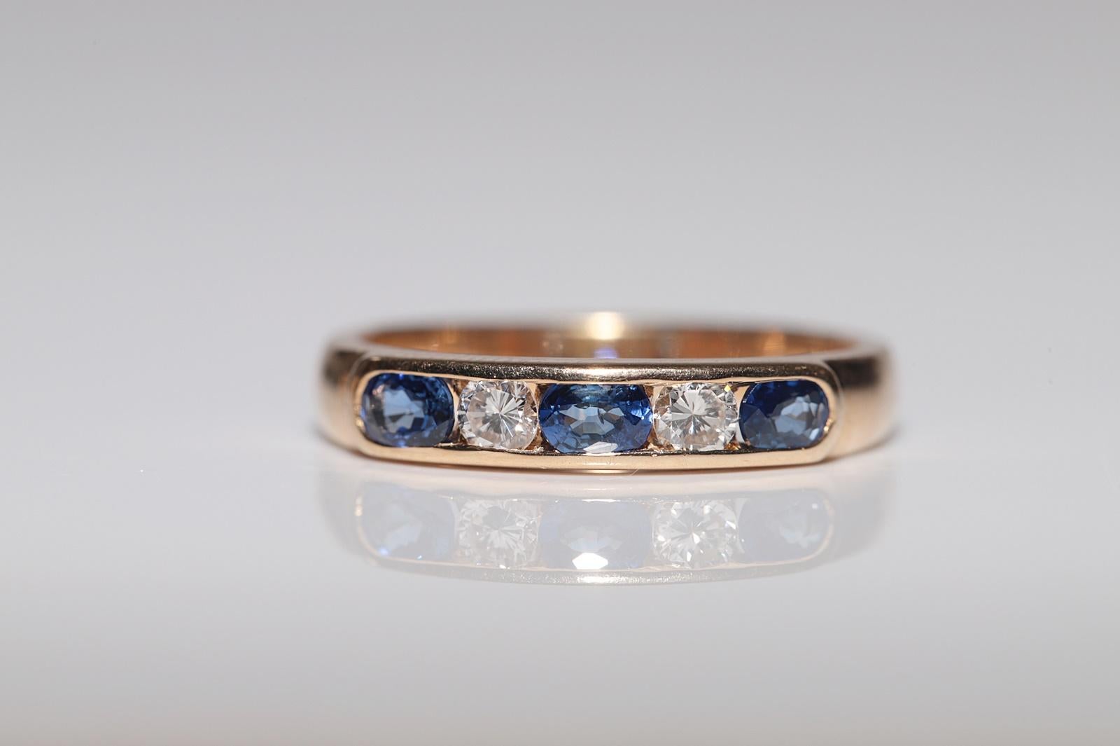 Brilliant Cut Vintage Circa 1960s 18k Gold Natural Diamond Diamond And Sapphire Band Ring For Sale
