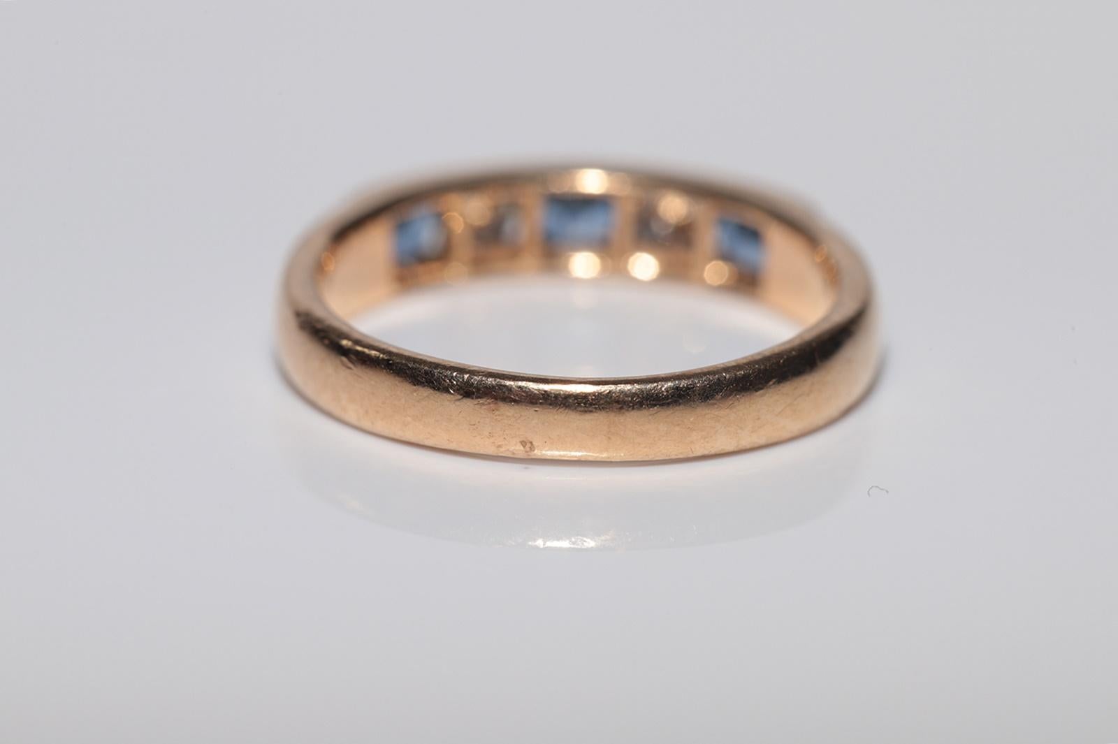 Vintage Circa 1960s 18k Gold Natural Diamond Diamond And Sapphire Band Ring For Sale 3