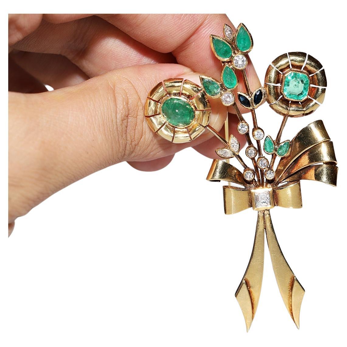 Vintage Circa 1960s 18k Gold Natural Diamond Emerald And Sapphire Brooch For Sale