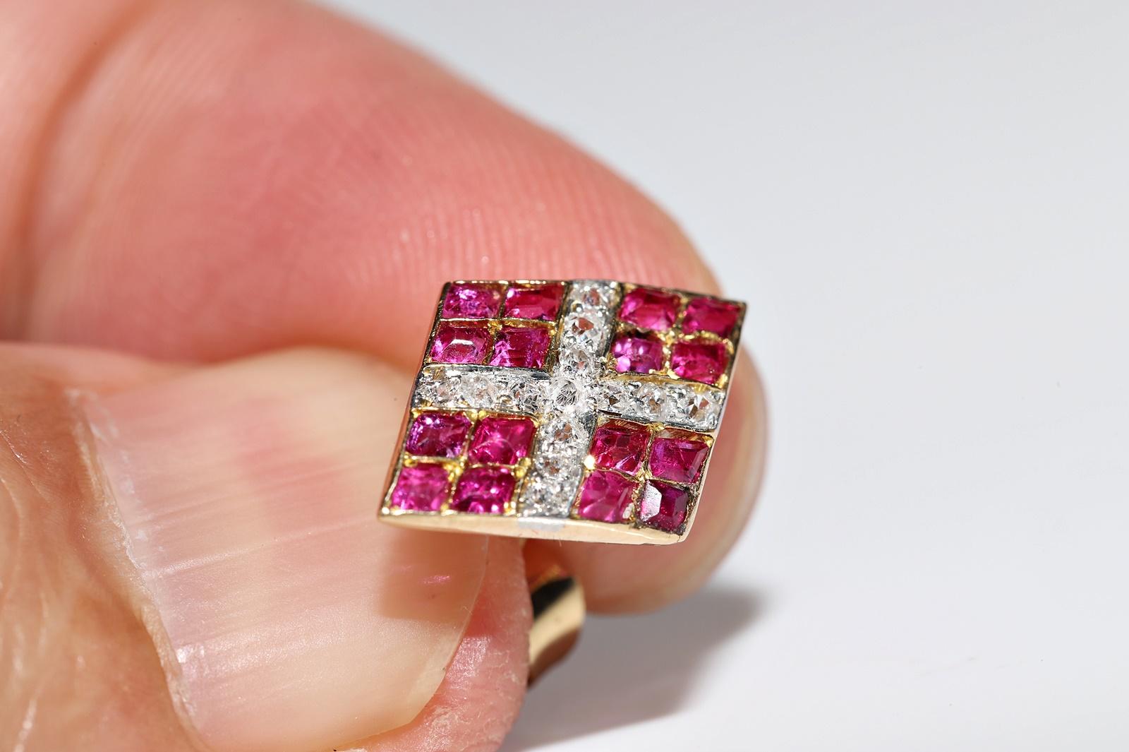 Vintage Circa 1960s 18k Gold Natural Old Cut Diamond And Ruby Decorated Earring For Sale 3