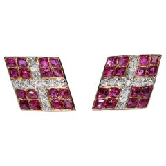 Retro Circa 1960s 18k Gold Natural Old Cut Diamond And Ruby Decorated Earring