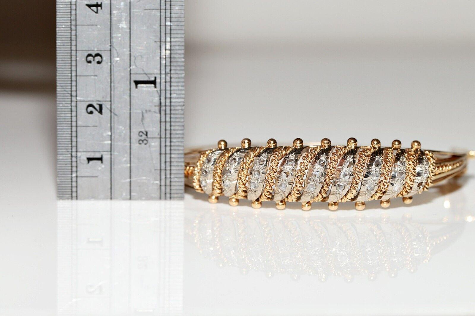 Vintage Circa 1960s 18k Gold Natural Rose Cut Diamond Decorated Bracelet For Sale 4