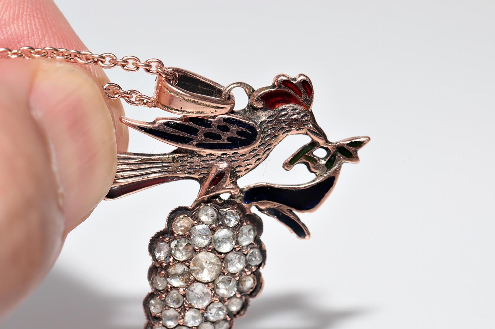 Collana con ciondolo in oro naturale e smalto con diamanti taglio rosa, vintage, circa 1960, 8k. in vendita 11
