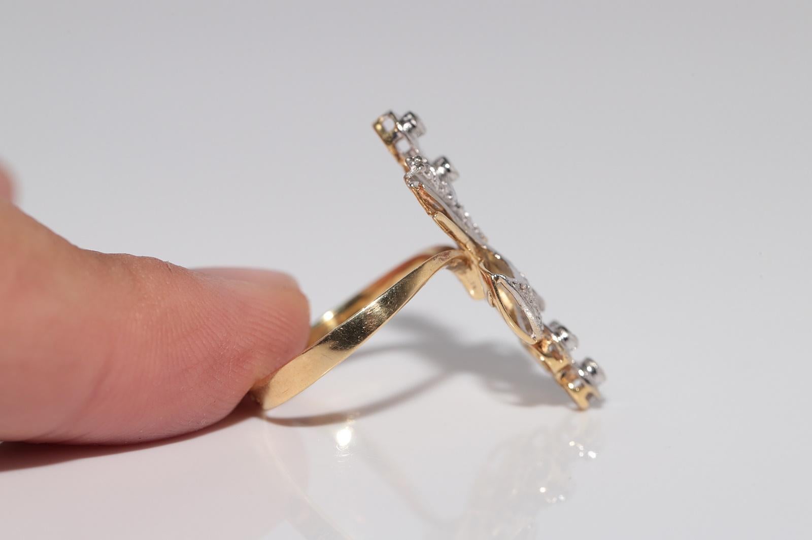 Vintage Circa 1960er Jugendstil Desing 18k Gold Natürlicher Diamant Dekorierter Ring im Angebot 4