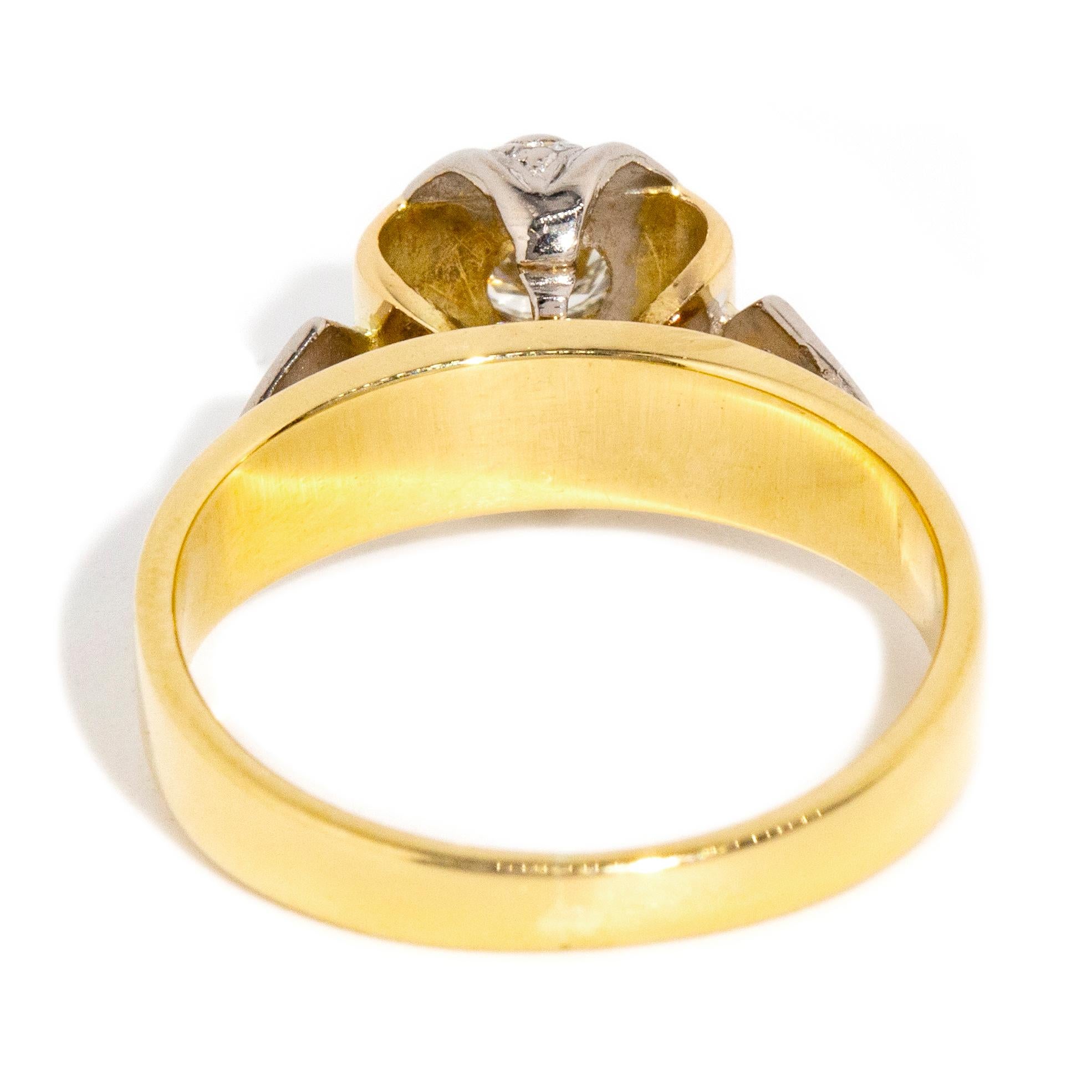 Women's Vintage Circa 1960s Diamond Three Stone Ring 18 Carat Yellow & White Gold For Sale