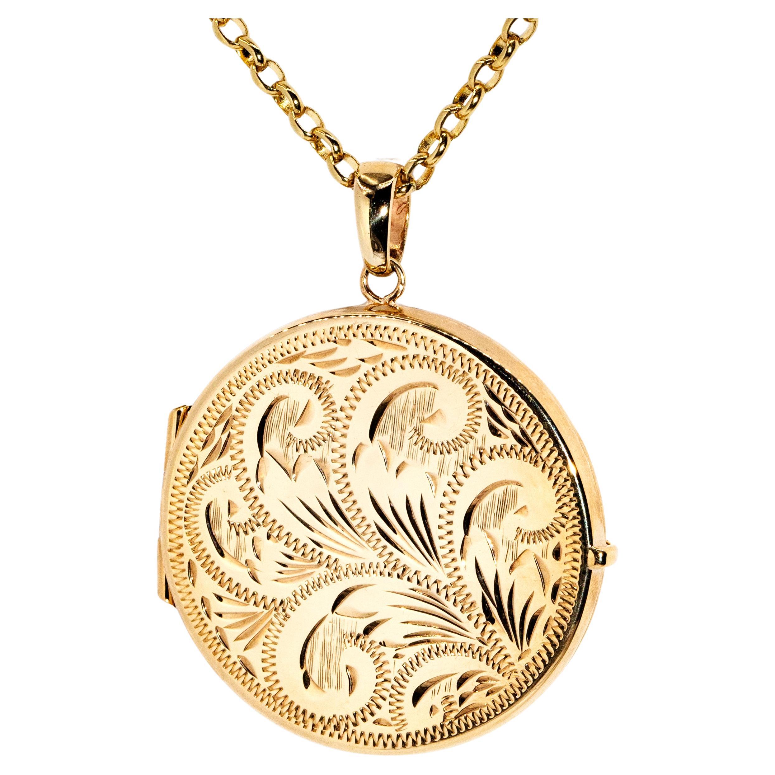 Vintage Circa 1960s Hand Engraved Round Locket & Chain 9 Carat Yellow Gold For Sale