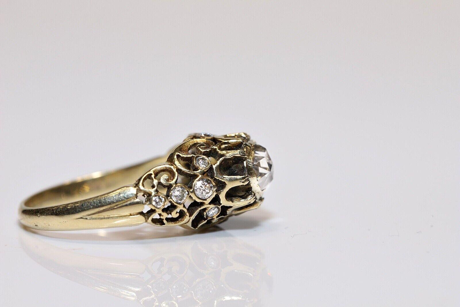 In ottime condizioni.
Il peso totale è di 3,9 grammi.
Il diamante è totalmente a taglio brillante  0,25 carati.
Totalmente  è un diamante taglio rosa da 0,35 carati.
Il colore del diamante è G-H e vs-s1.
La misura dell'anello è US 6
Possiamo