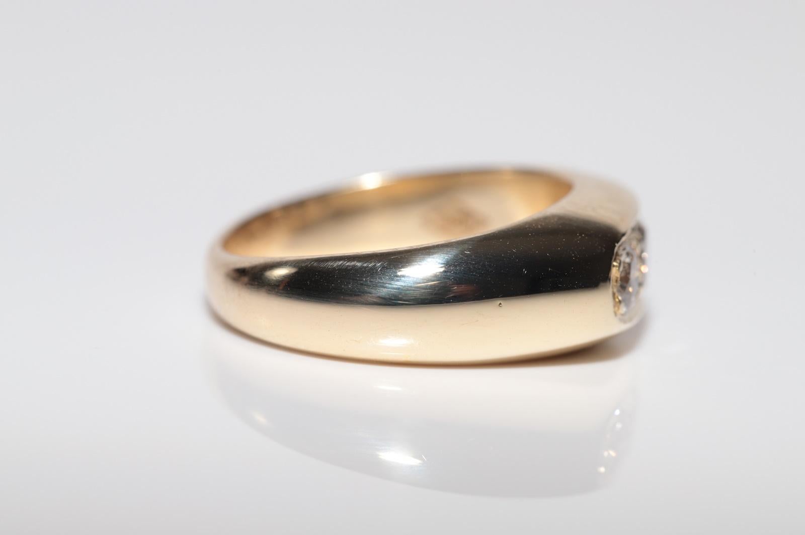 Vintage Circa 1960s Anillo artesanal de oro de 14k con diamantes naturales talla antigua en venta 4