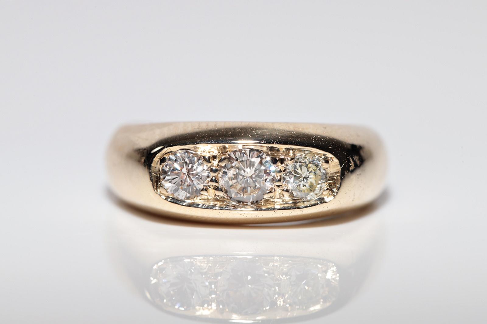 Vintage Circa 1960s Anillo artesanal de oro de 14k con diamantes naturales talla antigua en venta 1