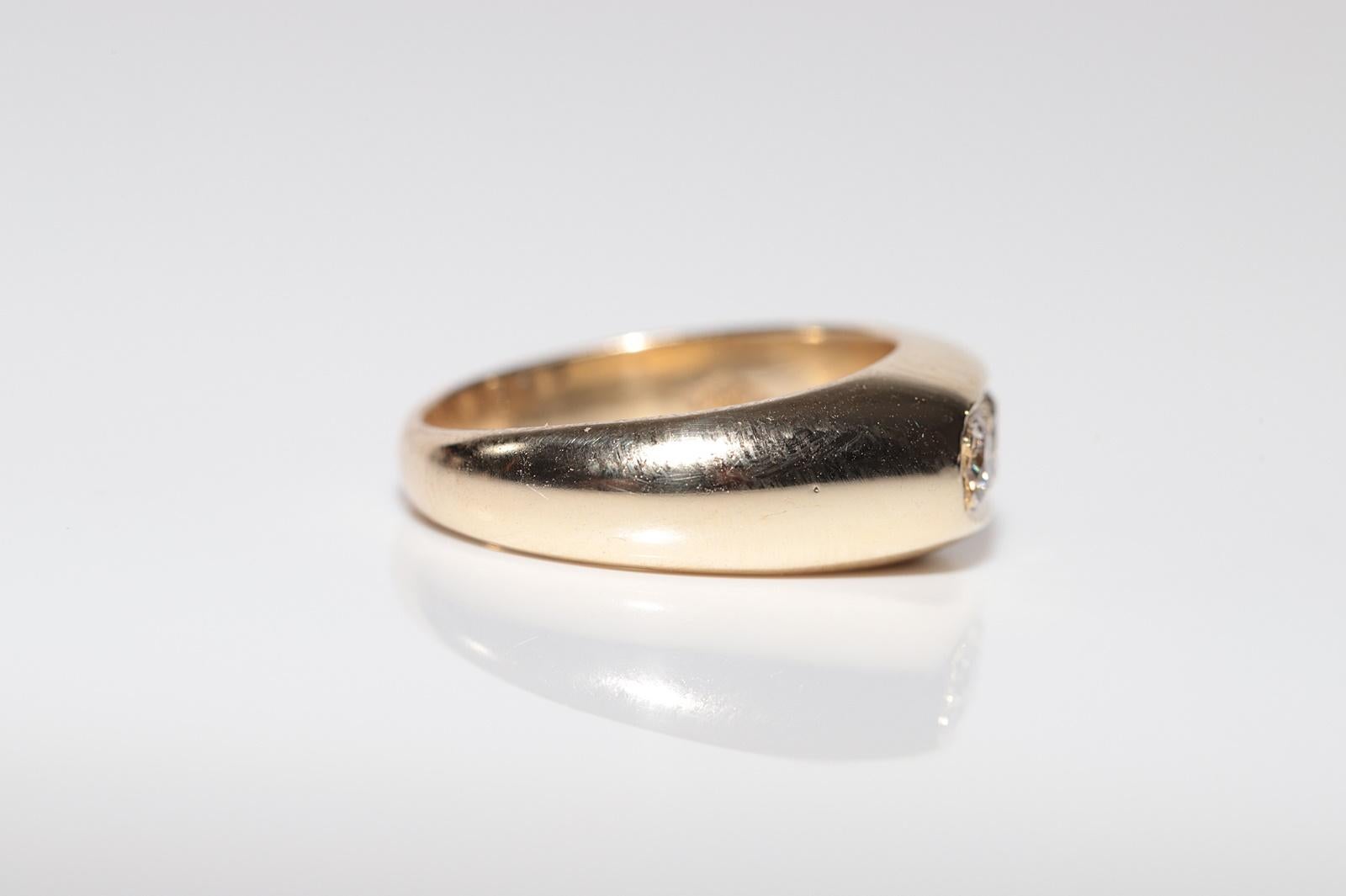 Vintage Circa 1960s Anillo artesanal de oro de 14k con diamantes naturales talla antigua en venta 3