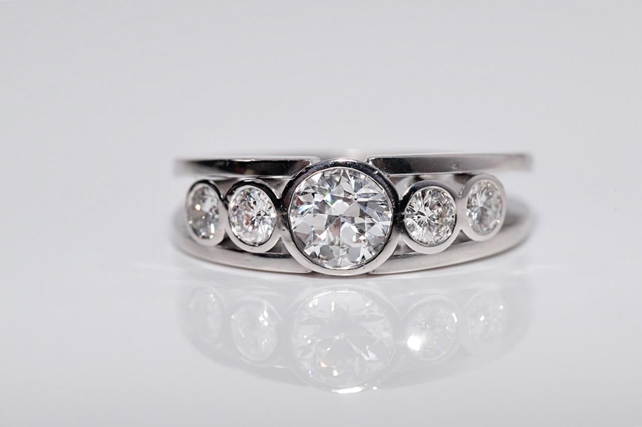 Vintage Circa 1960er Jahre Handgefertigt  18 Karat Gold Natürlicher Diamant Dekorierter Ring mit Diamanten im Angebot 10