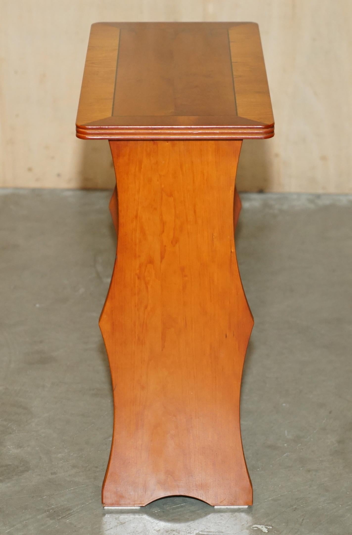 Walnut VINTAGE CIRCA 1960's MID CENTURY MODER WALNUT & BURR YEW WOOD MAGAZINE RACK For Sale