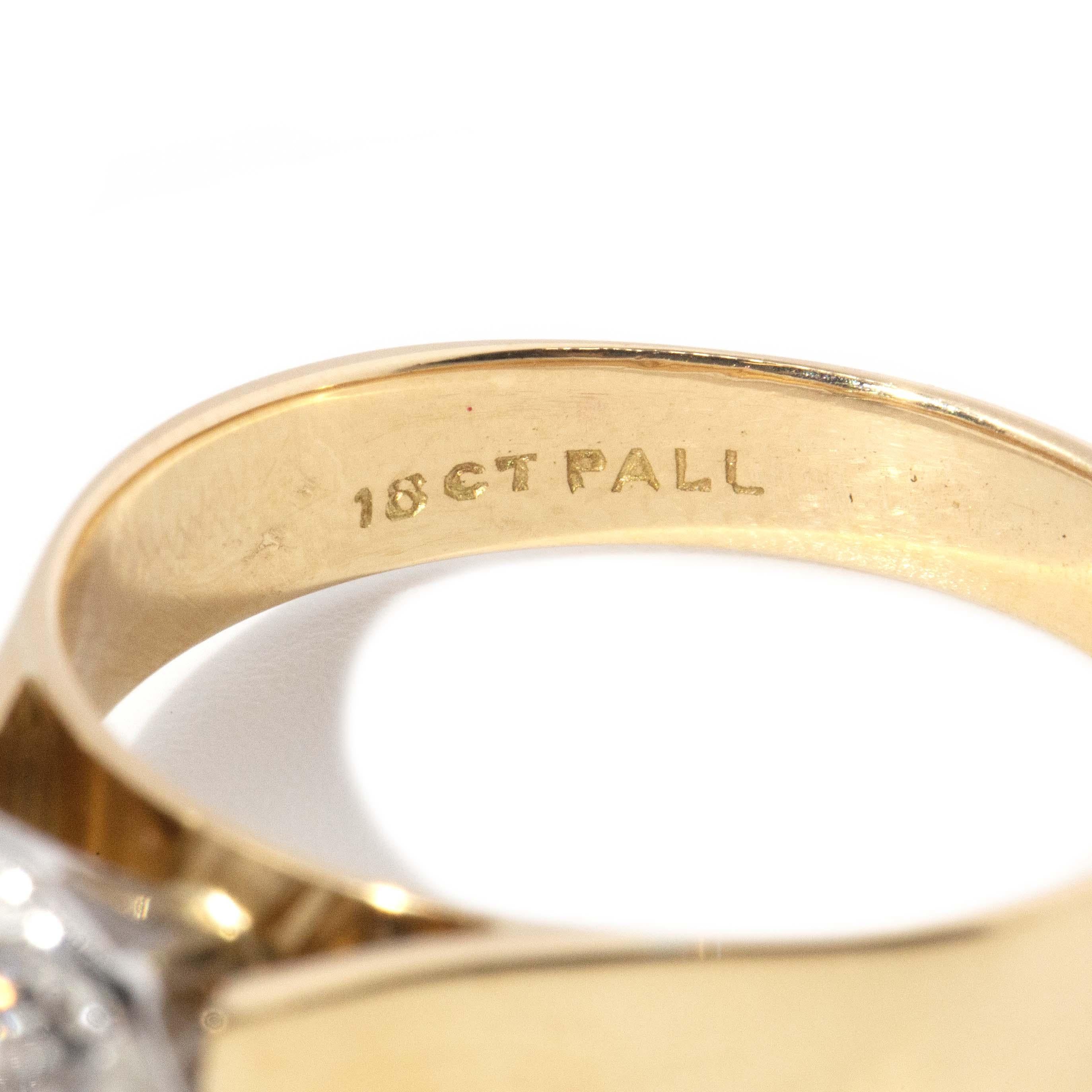 Anello in oro 18 carati con diamanti taglio antico, CIRCA 1960 in vendita 5