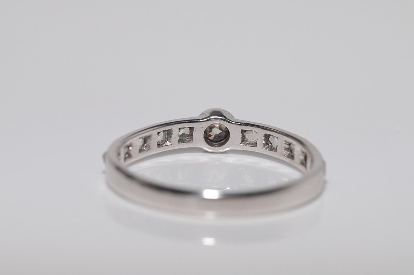 Anello a fascia decoared in platino con diamanti naturali, vintage, anni '60 circa. in vendita 5