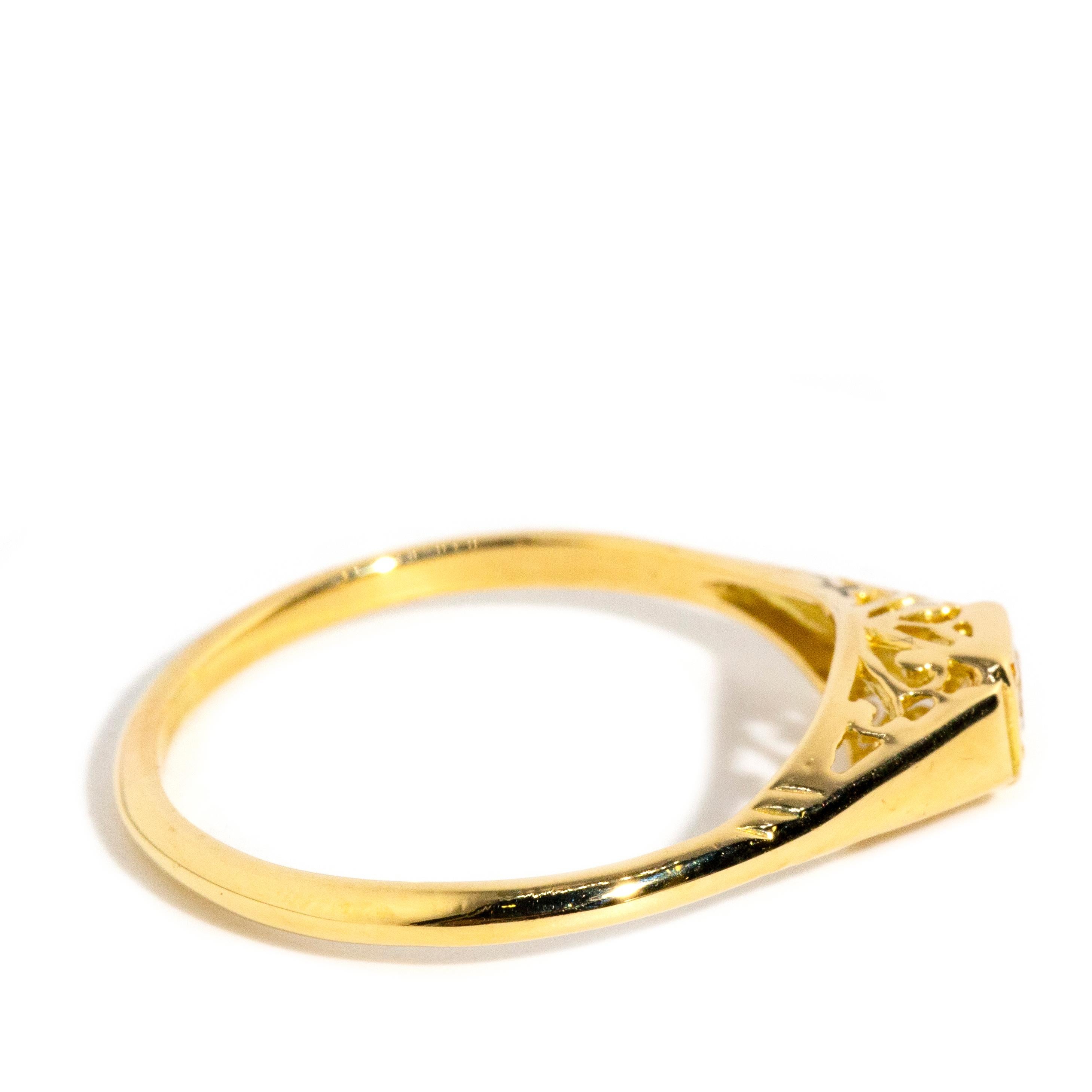 Women's Vintage Circa 1960s Round Brilliant Diamond Filigree Ring 18 Carat Yellow Gold For Sale