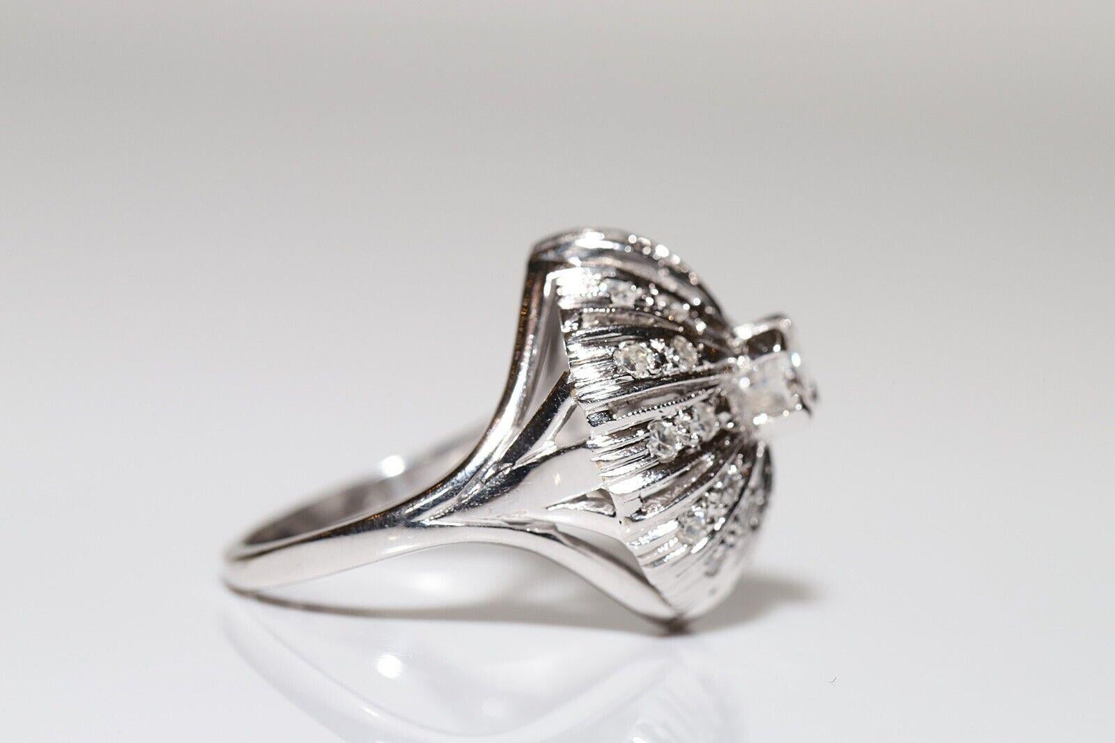 Women's Vintage Circa 1970 14k White Gold Natural Diamond Decorated Ring For Sale