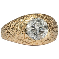 Vintage circa 1970, 3.30 Carat Diamond Solitaire Yellow Gold Gentlemen's Ring