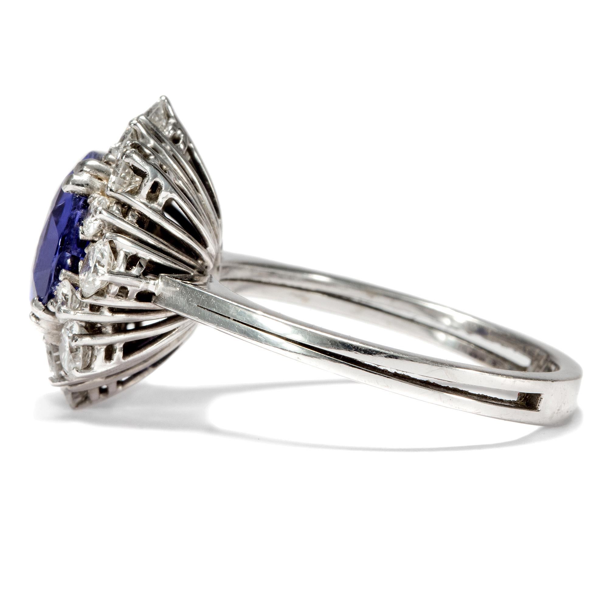 Round Cut Vintage circa 1970, 4.30 Carat No Heat Blue Sapphire and Diamond Engagement Ring