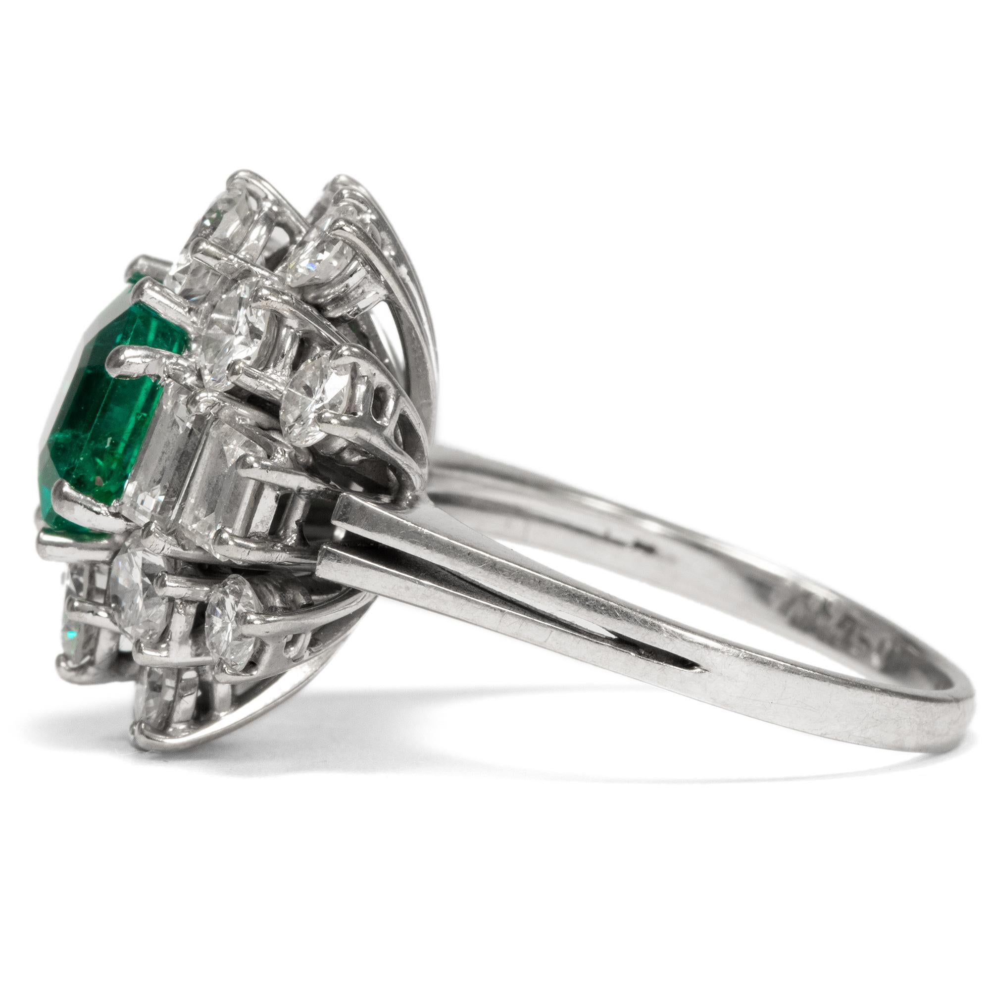 Baguette Cut Vintage circa 1970, Certified Emerald Diamond White Gold Cocktail Cluster Ring For Sale